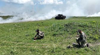 Kars'ta Mehmetçikten güç gösterisi: 14'üncü Mekanize Piyade Tugayı'ndan nefes kesen tatbikat