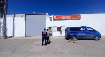 Kocaeli'de aranan 2 hükümlü JASAT operasyonuyla yakalandı
