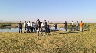 Muş'ta nehre düşen çocuk için arama çalışması başlatıldı