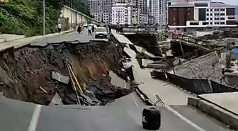 Rize'de yol çökmesi: 2 bina tahliye edildi