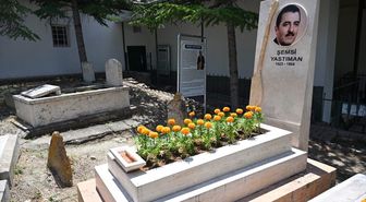 Saz ve söz sanatçısı Şemsi Yastıman, Kırşehir'de anıldı