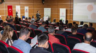 Sürdürülebilir Kalkınma ve Yeşil Dönüşüm Hibe Desteği Programı Kars'ta tanıtıldı