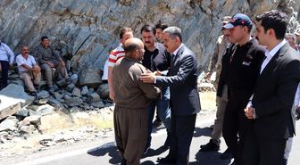 Vali Ekici, Habur Çayı'ndaki arama çalışmalarını yerinde inceledi