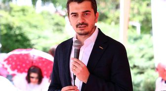 Çankaya Belediye Başkanı Hüseyin Can Güner, havalimanında gözaltına alındı
