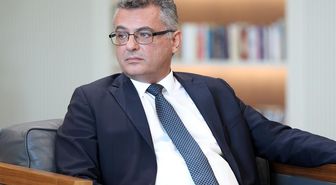 Hayat kurtaran tesadüf! Erhürman'dan önce başka birisi rahatsızlanmış