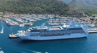 'Regatta' kruvaziyeri Marmaris'e 481 yolcusuyla geldi