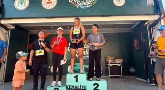 Kemaliye sokaklarında spor coşkusu yaşandı