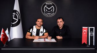 Manisa FK imza şov yaptı