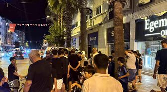 Muğla'da çatıya çıkan genç ikna edilerek aşağı indirildi