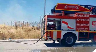 Susurluk'ta pazar alanına yakın ot yangını