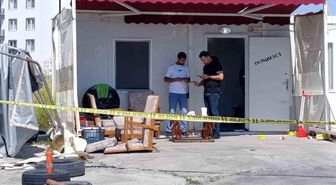 Afyonkarahisar'da minibüs durağına silahlı saldırı: 1 ölü, 1 yaralı