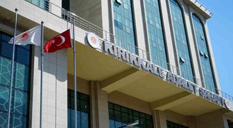 Araç parkı kavgasında bir kişiyi tüfekle vuran 72 yaşındaki şüpheli tutuklandı
