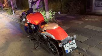 Bolu'da otomobille çarpışan motosikletli yaralandı