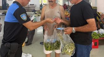 Bozyazı ilçesinde polis ekipleri dolandırıcılık olaylarına karşı bilgilendirme yaptı