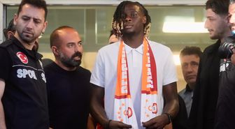 Galatasaray'ın transfer görüşmelerinde bulunduğu Lesley Ugochukwu, İstanbul'a geldi
