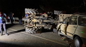 Kastamonu'da traktör ile otomobilin çarpıştığı kazada 1 kişi öldü, 1 kişi yaralandı