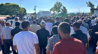 Şüphelinin minibüsle kaçarken çarptığı şahıs toprağa verildi