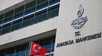 Boşandığı halde birlikte yaşayan çiftlere kötü haber: AYM neşter vurdu