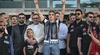 Beşiktaş'ın transfer görüşmelerinde bulunduğu Leandro Trossard, İstanbul'a geldi