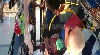 Kocaeli'de otobüs şoförünün zor anları kamerada: Böyle küfür ve tehdit etti