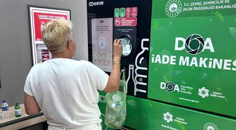 Manisa'da atık şişe ve kutuya para dönemi