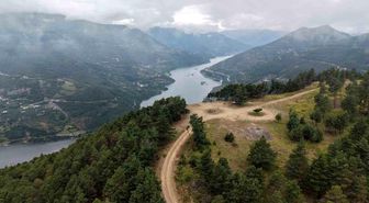 Norveç Fiyortları değil, Artvin Çoruh Vadisi