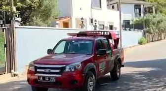 Orman ekiplerinden megafonlu yangın uyarısı