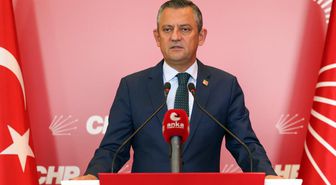 Özgür Özel'in ekibi olağanüstü kurultay için çağrı heyeti talebiyle mahkemeye başvurdu