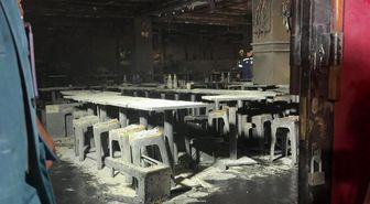 Bangkok'ta bar yangını: En az 27 ölü