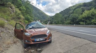 TIR ile çarpışan otomobildeki çift öldü