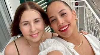Ayşe Nazlı Yumlu Nilüfer'in gerçek kızı mı? Ayşe Nazlı Yumlu'nun gerçek annesi kim? Nilüfer kızını kaç yaşında evlatlık aldı?