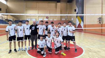 Erzincan ANALİG Erkek Voleybol Takımı yarı finale yükseldi