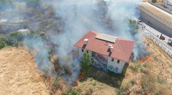 Kütahya'da otluk alanda çıkan yangın söndürüldü