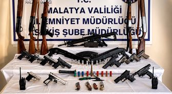 Malatya'da sosyal medyada silah teşhiri yapan 56 şüpheli yakalandı