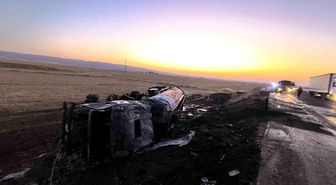 Mardin'de mazot yüklü tanker yandı