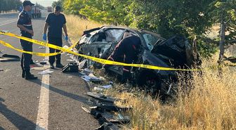 Nevşehir'de devrilen otomobildeki gurbetçi aileden 3 kişi öldü, 1 kişi yaralandı