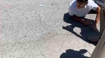 Patnos'ta otomobilin çarptığı 3 bisikletli çocuk yaralandı