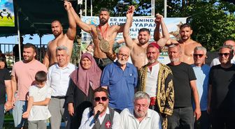 Kandıra'da başpehlivan Seçkin Duman