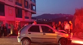 Alanya'da otomobil ile kamyonetin çarpıştığı kazada 2 kişi yaralandı