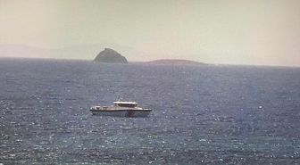 Bodrum açıklarında jet skinin alabora olması sonucu 3 kişi denizde kayboldu