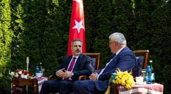 Dışişleri Bakanı Fidan Kiev'de Ukraynalı mevkidaşı Sibiha ile görüştü