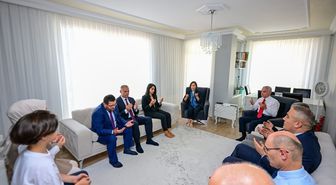 Vali Turan, şehit ailesini ziyaret etti