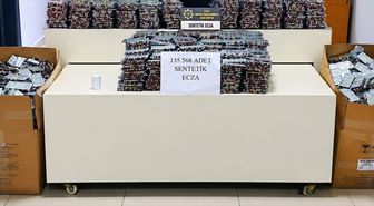 Mersin'de 155 bin 568 sentetik ecza hapı ele geçirildi