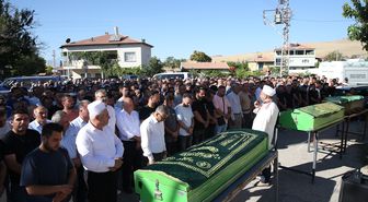 Nevşehir'de trafik kazasında ölen anne ve iki oğlunun cenazeleri Kayseri'de toprağa verildi