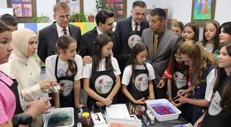 TİKA, Sırbistan'daki bir ilkokulun sınıflarını yeniledi