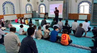 Hisarcık'ta Yaz Kur'an Kurslarında öğrenciler bilinçlendiriliyor