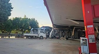 İznik'te kömür yüklü tır akaryakıt istasyonuna daldı: 1 ölü