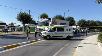 Küçükçekmece'de kamyonun çarptığı kişi hayatını kaybetti