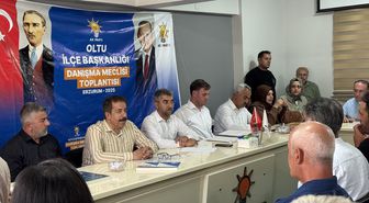 Oltu'da AK Parti İlçe Danışma Meclisi Toplantısı yapıldı