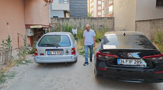 Park halindeki 2 otomobile 5 kurşun isabet etti